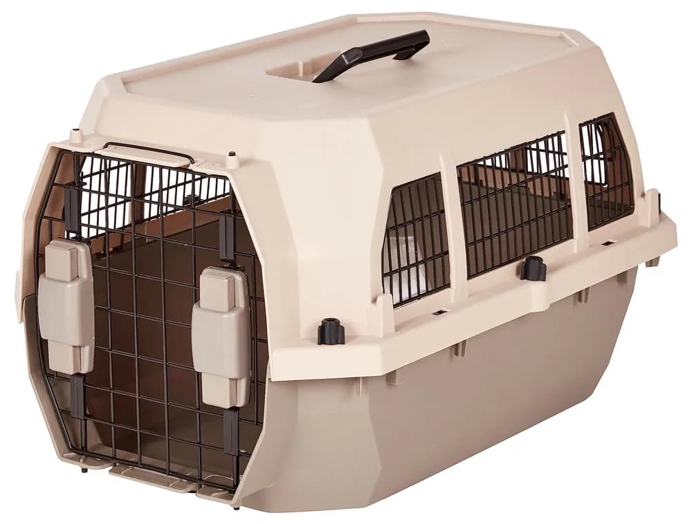 Amazon Basics Amazon Basics Hard-Sided Dog and Cat Kennel, Single-Door Travel Pet Carrier with Metal Wire Ventilation, 23.6"L x 15.7"W x 13"H, Beige