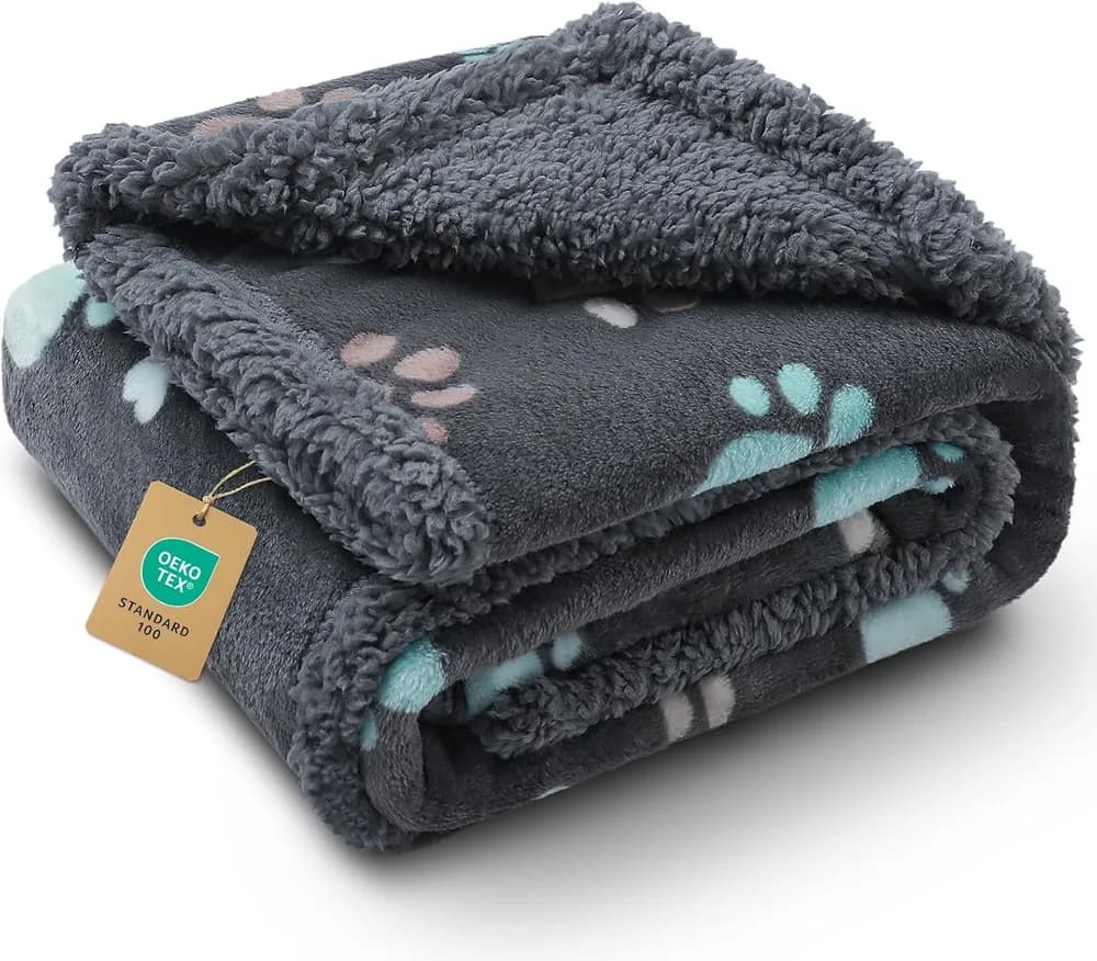 Luciphia Luciphia Waterproof Dog Blanket Reversible Sherpa Fleece for Small Dogs Cat